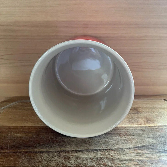 Le Creuset Red Stoneware 2.75 Qt/2.3 L Kitchen Utensil Holder Crock 6" like new - Picture 3 of 4